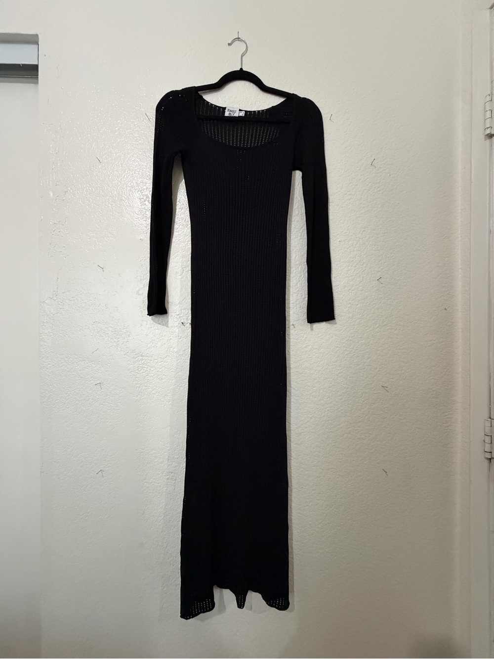 Black Long Sleeve Knit Maxi Dress